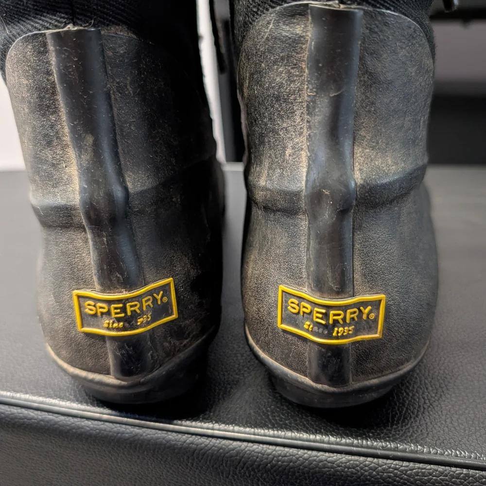 Sperry Saltwater Duck Boots | Waterproof Lace-Up | Black‎ | Women’s 9 STS84384